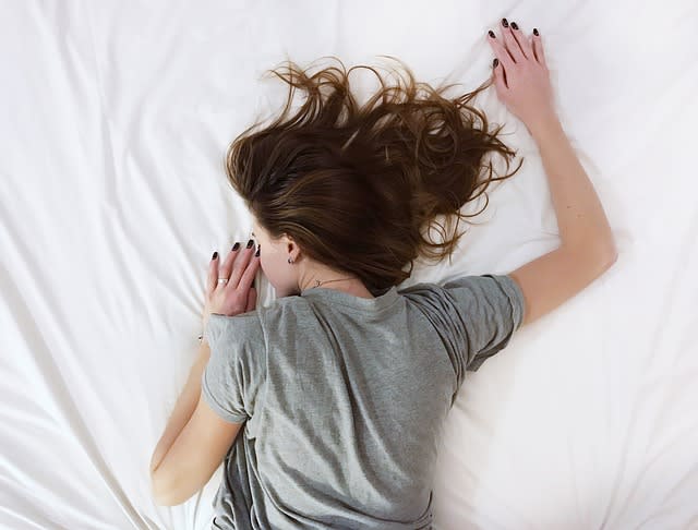 Sleep Experts Reveal 8 Tips for Staying Cool at Night
