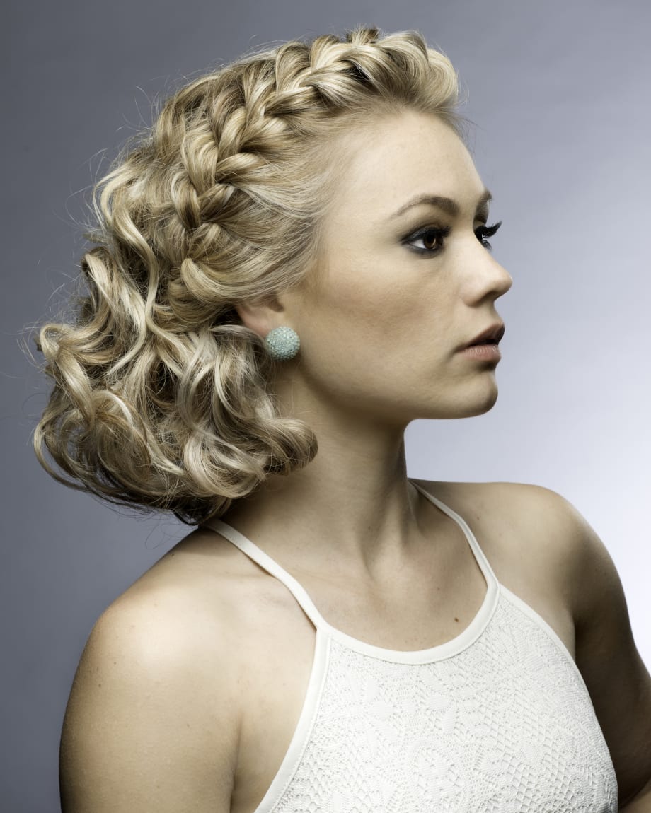 Sarah Mac Named Grand Prize Winner of HairUWear's Extend Your Creativity Contest