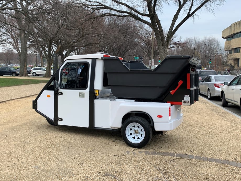 No-drill Vehicle Mounting Plates Keep Vehicles Hole-free