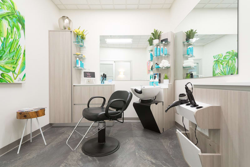 Sola Salons Acquires 20 New Corporate-Owned Locations