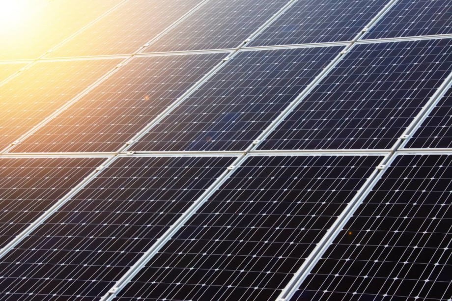 GM, Shell Offer Renewable Energy Solutions for Homes, EVs, Suppliers