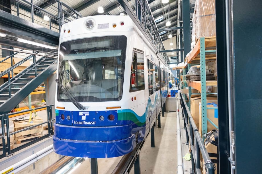 Sound Transit Adds Final Railcar for Hilltop Extension