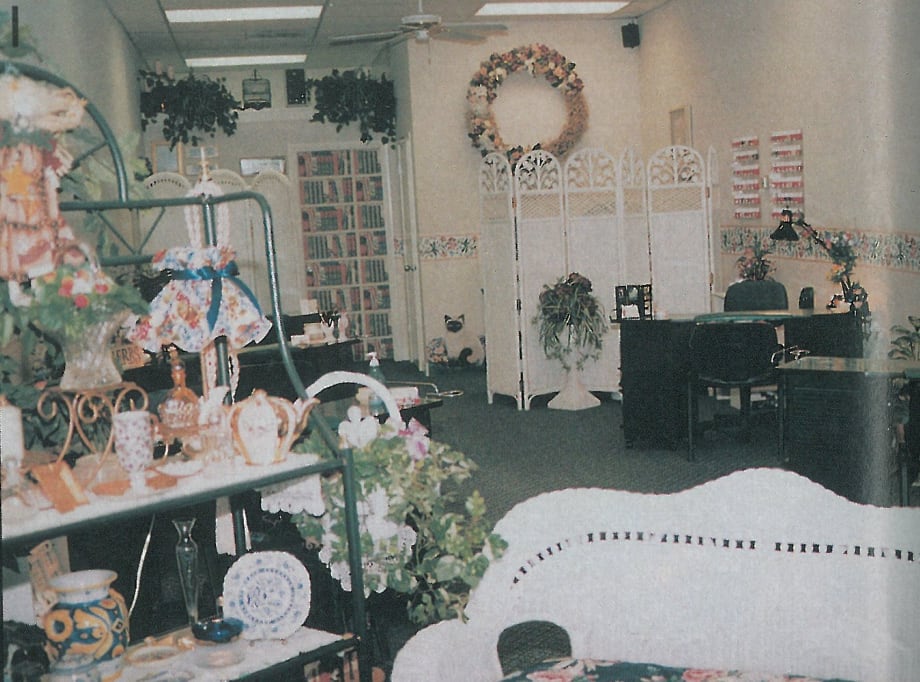 Salons of the South