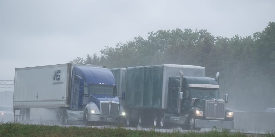 How to Reduce Splash and Spray From Your Trucks