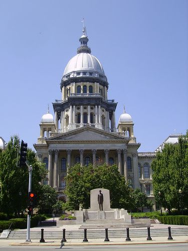 FTC: Sunday Auto Sales Ban Harms Competition