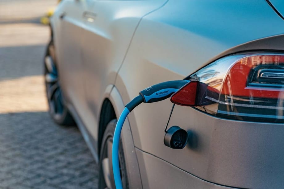 New Online Toolkit Helps State Fleets Electrify