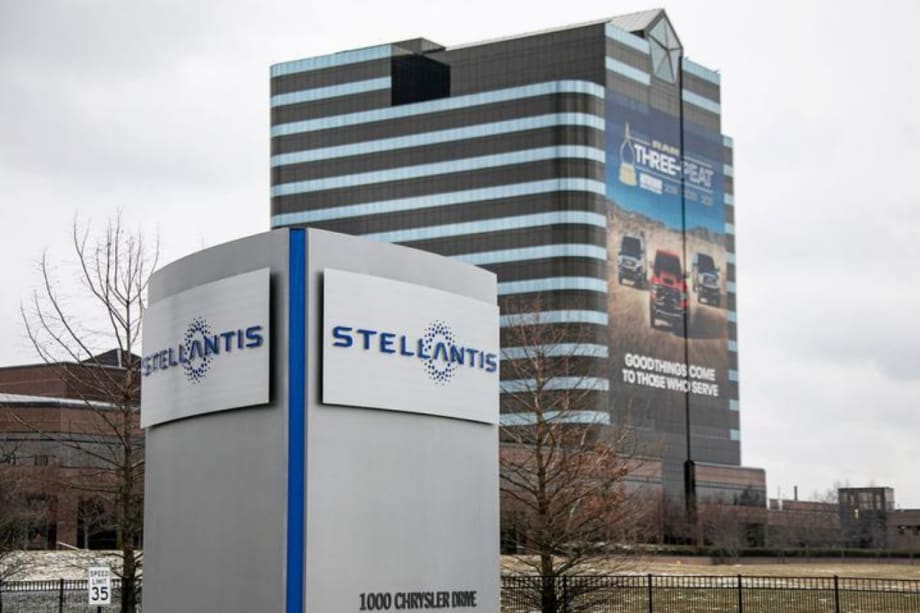 Stellantis Plans for $22.5b in Connected Services Revenue by 2030
