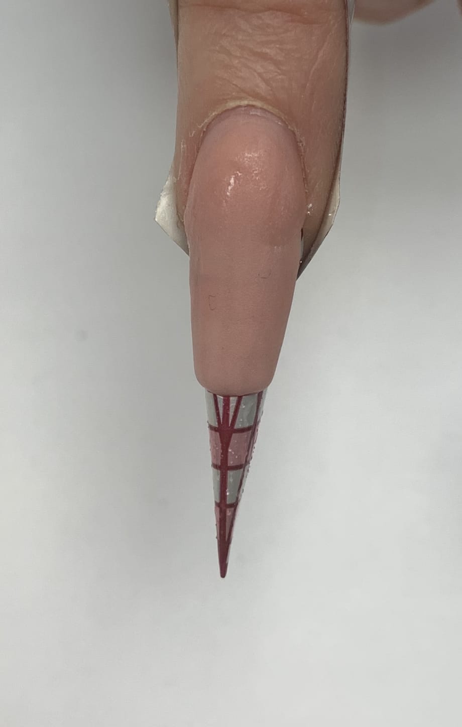  How to Tailor a Nail Form and Create a Ballerina Shape for a Nail Biter