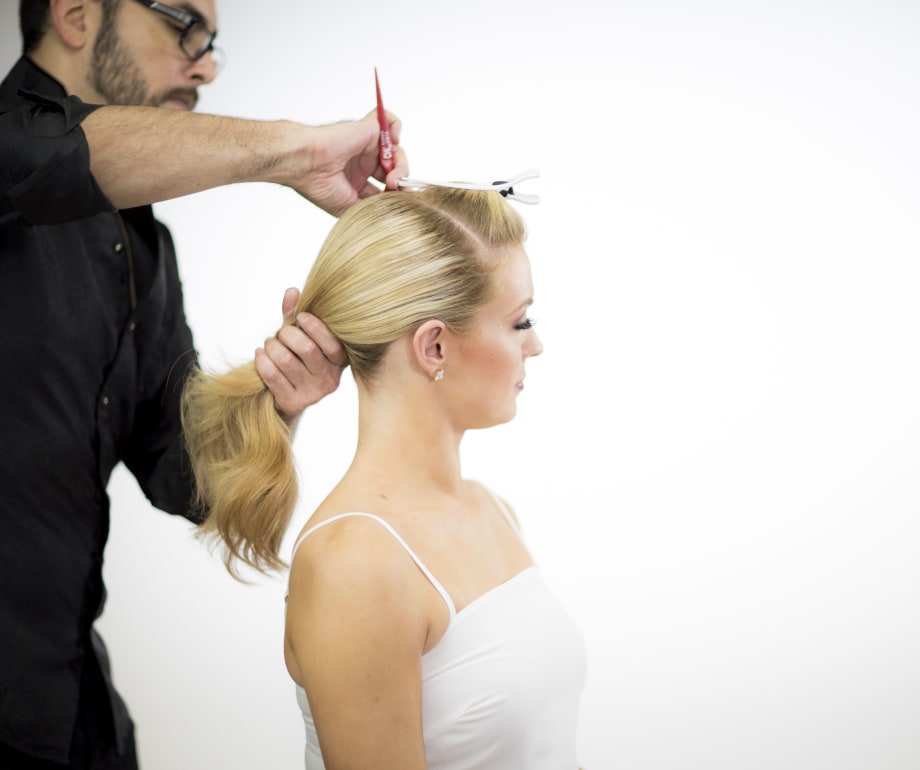 VIDEO HOW-TO: The Ultimate Glam Ponytail