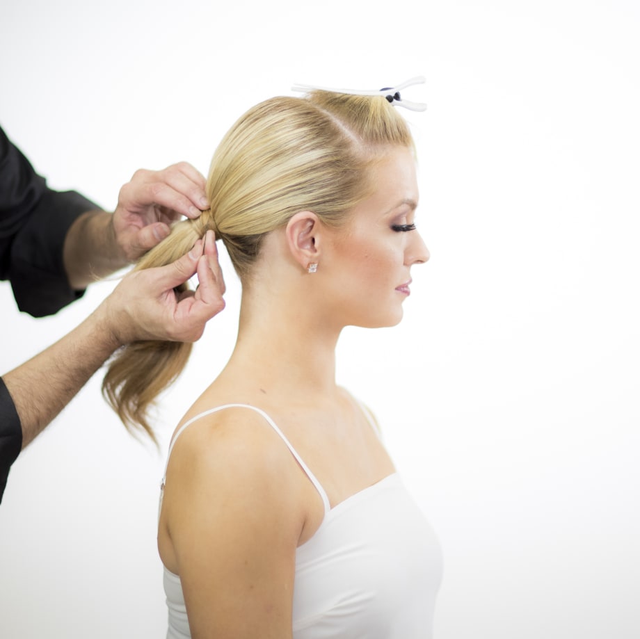 VIDEO HOW-TO: The Ultimate Glam Ponytail