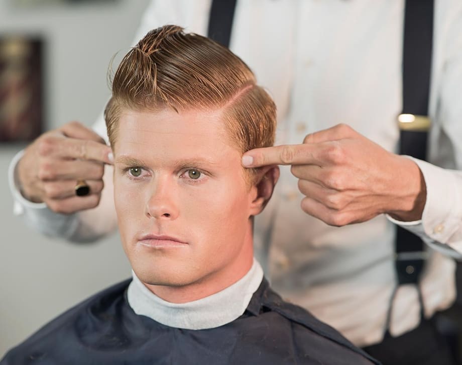 HOW-TO: Pompadour With Volume, Light-Hold and Medium-Shine
