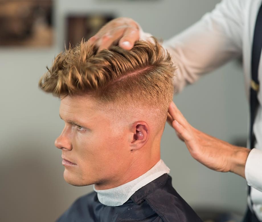 HOW-TO: Pompadour With Volume, Light-Hold and Medium-Shine