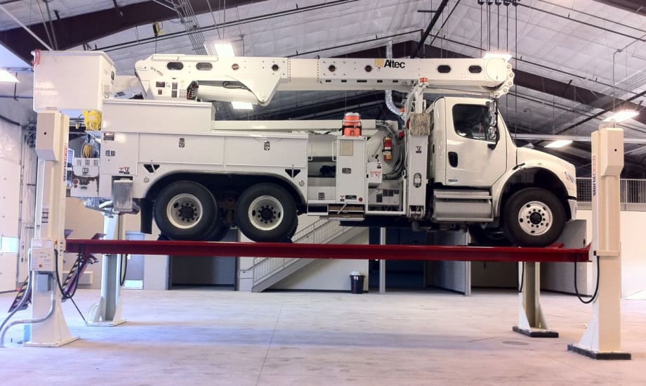 More Utility Fleets Relying on Vehicle Lifts