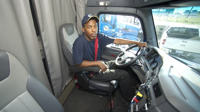 FMCSA Extends Entry-Level Driver Training Rule Compliance Date