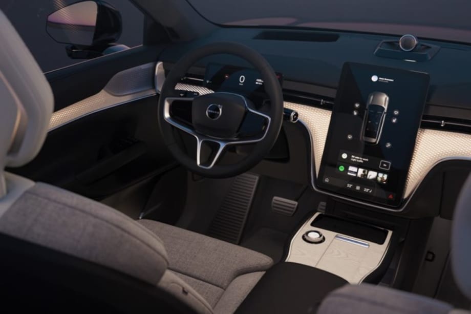 How Volvo New Interior Lighting Replicates the Sun