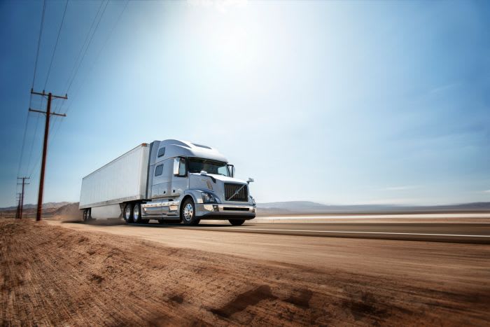 Volvo Expands XE Powertrain Lineup