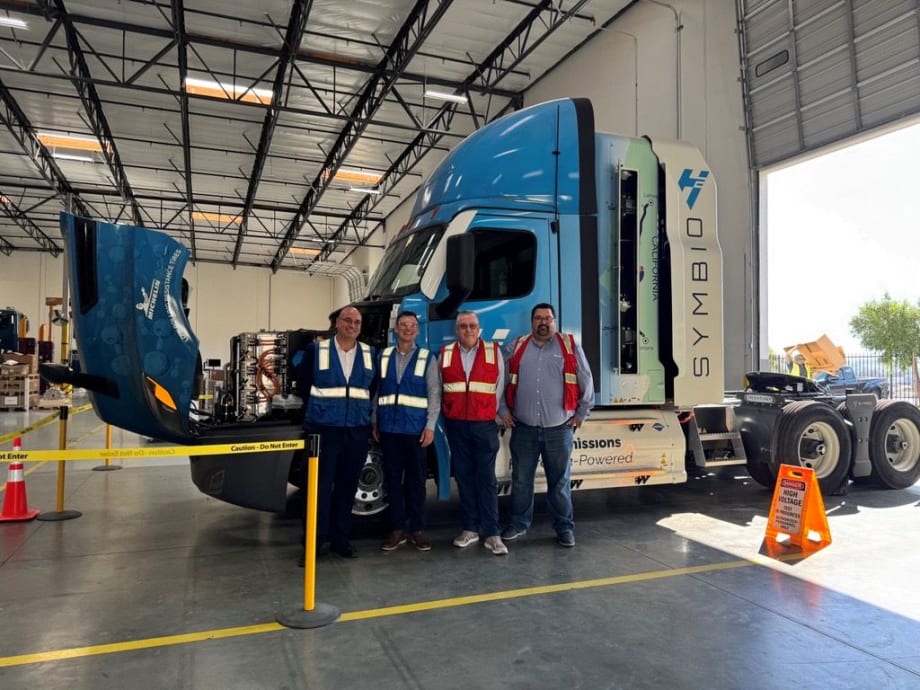 Talke-Symbio hydrogen drayage truck.