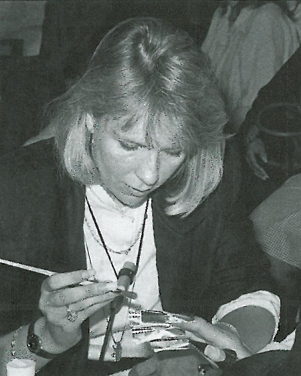 Tammy Taylor Improves Speed Record for Acrylic Nails Application