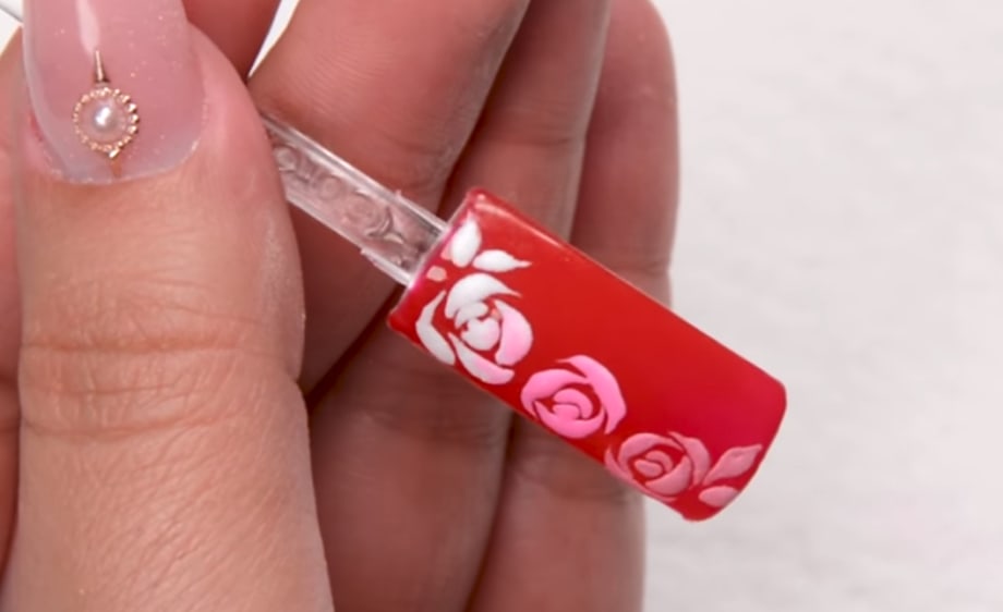 Tammy Taylor Valentine's Day Rose Tutorial