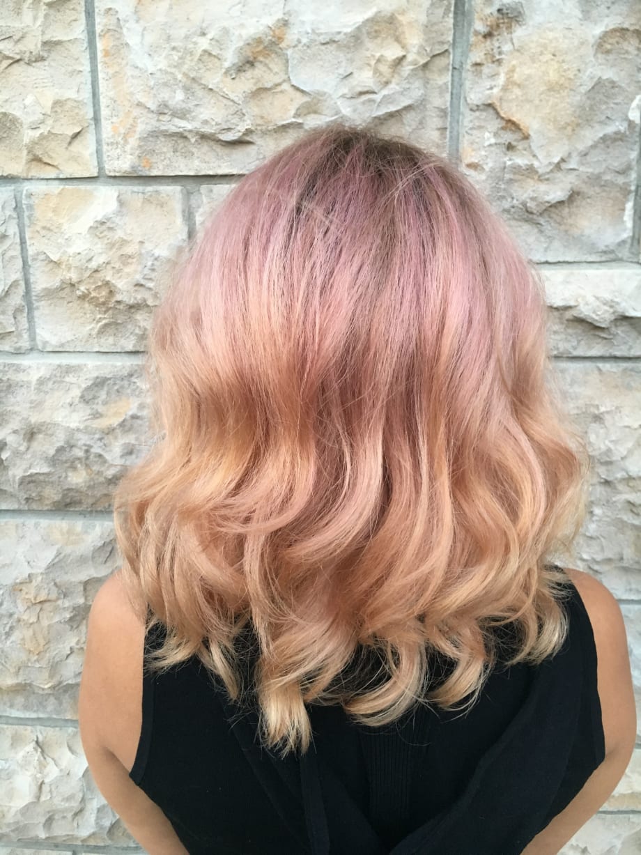 PRO TO PRO - MOTHER TO DAUGHTER: A Color Journey To Pastel Pink