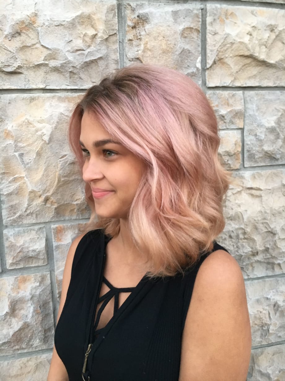 PRO TO PRO - MOTHER TO DAUGHTER: A Color Journey To Pastel Pink