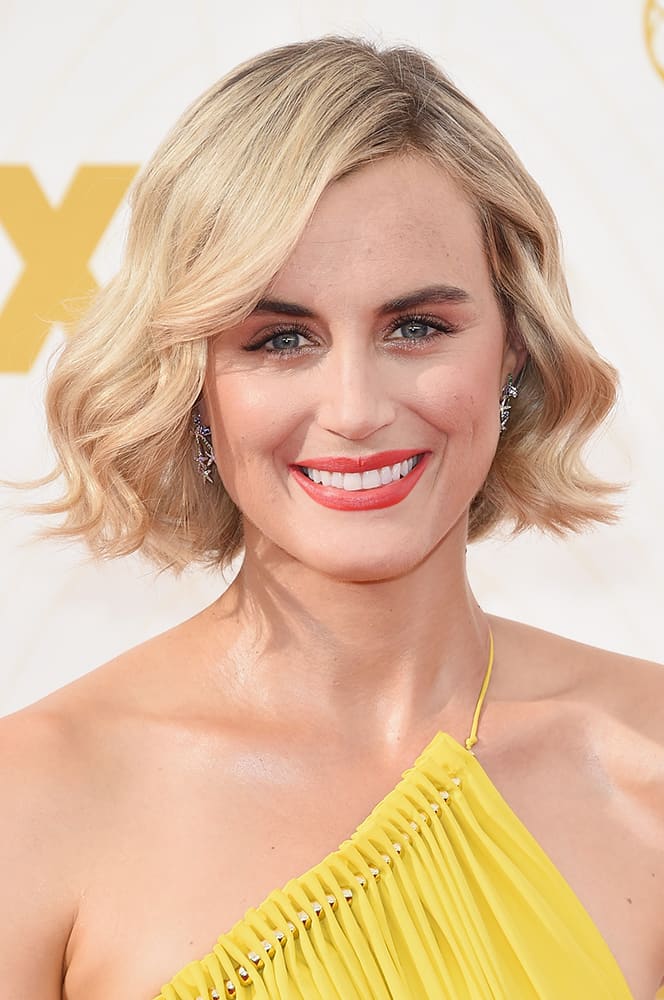 Bodacious Bobs Seen at the 2015 Emmys
