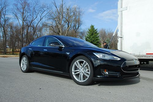 CNCDA Says Tesla’s Referral Program Violates Bird-Dogging Ban