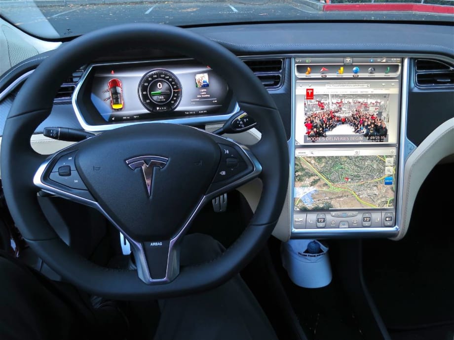NHTSA to Compare Tesla Autopilot to 12 Other OEMs' Systems