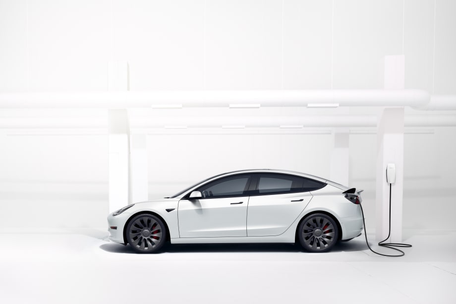 Battery Electric Vehicles Take Highest Ever Monthly Market Share in UK