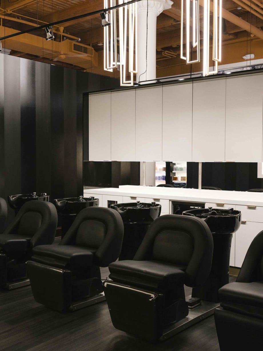 The Glam Room Lather Lounge
