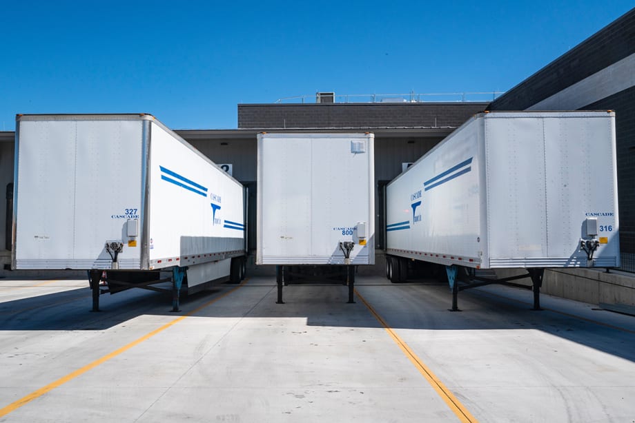 April Trailer Orders Drop to Lowest Level in 30 Years