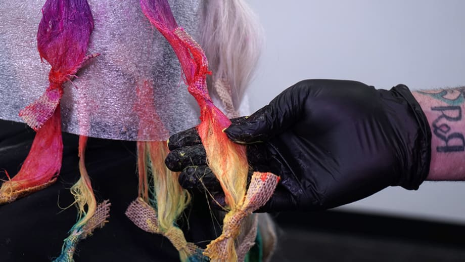 NEW TREND: Psychedelic Tie-Dye Haircolor Technique
