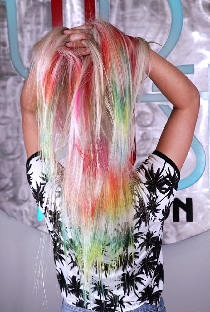 NEW TREND: Psychedelic Tie-Dye Haircolor Technique