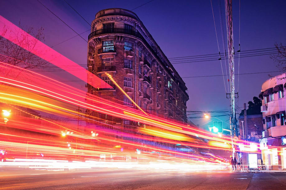 8 States Sign Statement to Accelerate Transition to Zero-Emission Trucks and Buses