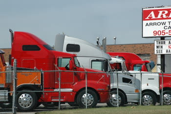 Used Truck Industry Sends Mixed Signals