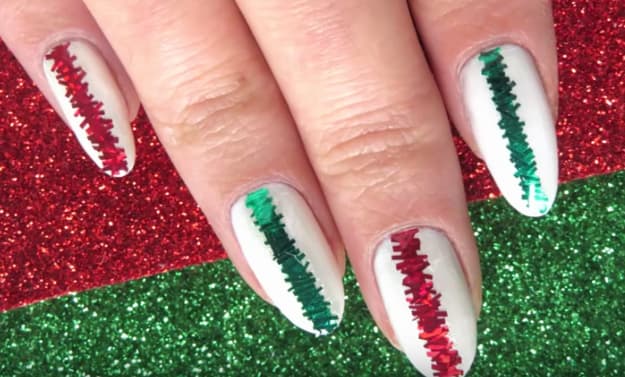 Easy Holiday Tinsel Nail Art Tutorial