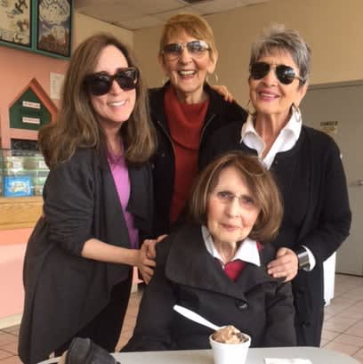 Hairdresser Love From the Daughter of a Client With Dementia