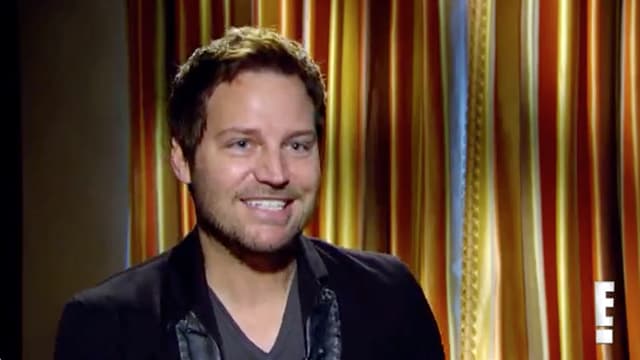 E! News Features Celebrity Nail Stylist Tom Bachik