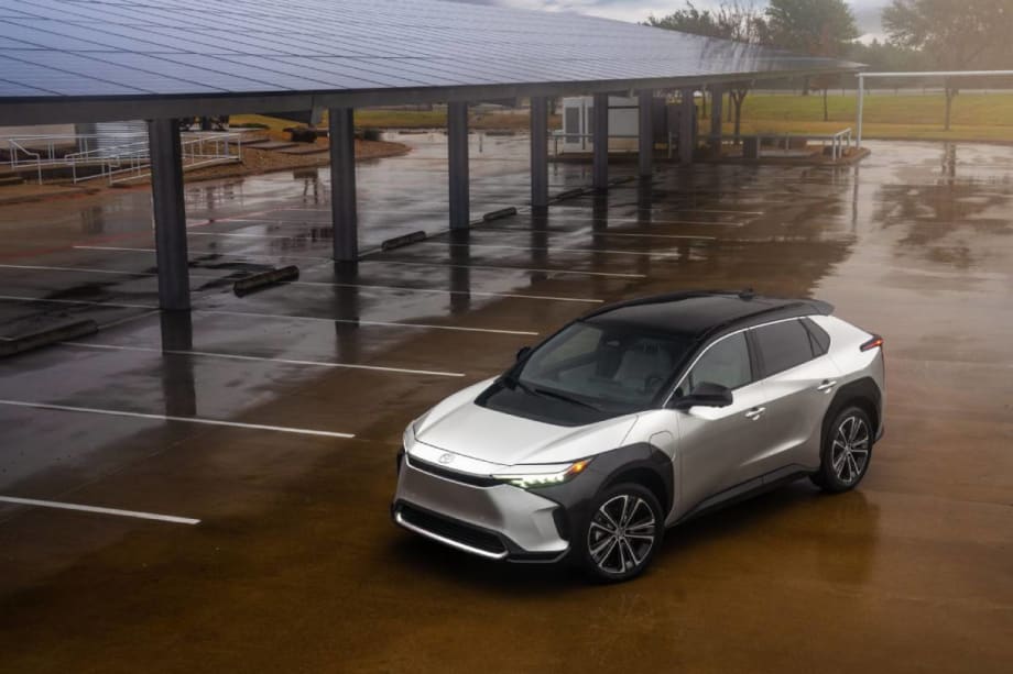 Toyota, Oncor Join to Advance Smart EV Charging Network