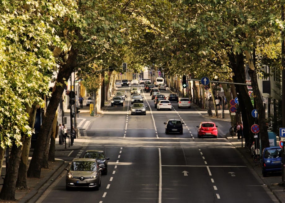 Arval & Sixt Partner for Corporate Mobility Services