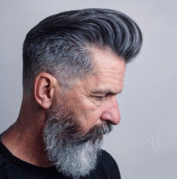 Teach Your Male Guests How to Blow Dry Their Hair at Home