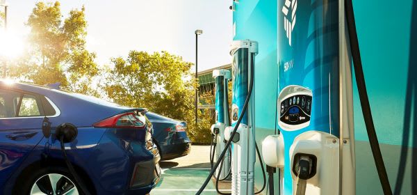 Fleet Electrification: Level 2 or DC Fast Charging? 