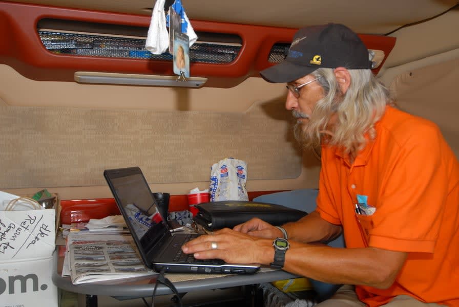 Drivers Struggle to Stay Healthy as COVID-19 Spreads