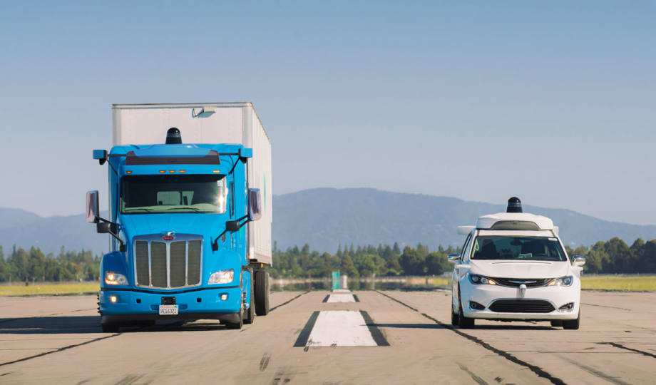 Digging into Autonomous Truck Tech on HDT Talks Trucking Podcast