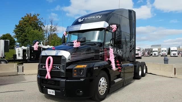 Mack Anthem Helps Raise Money in Trucking For a Cure Convoy
