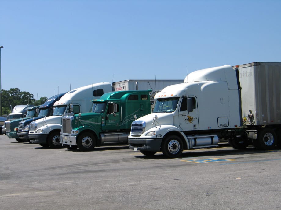 Project to Expand Missouri's I-70 Truck Parking Awarded