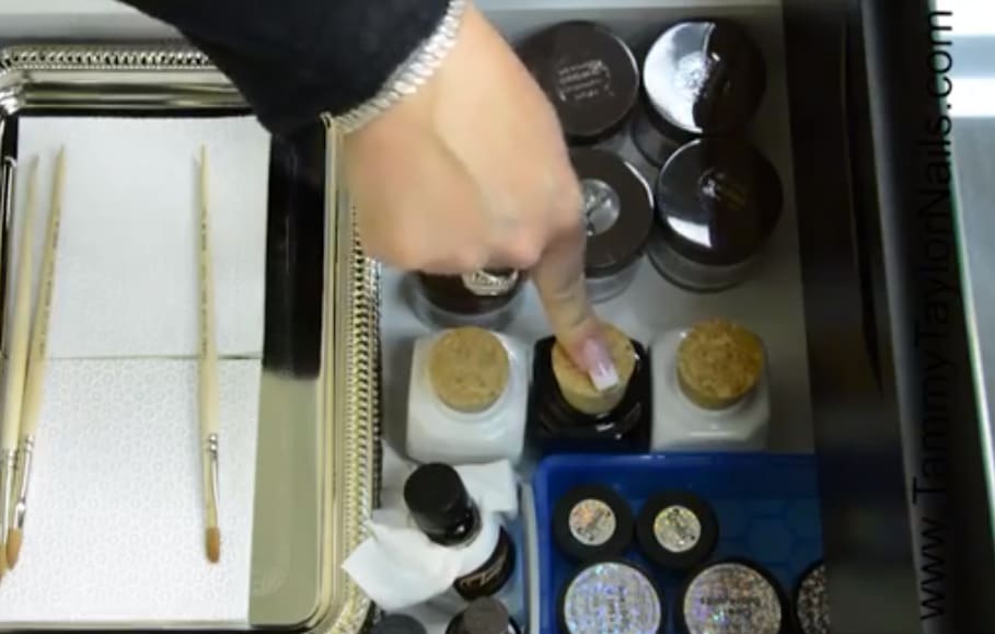 Tammy Taylor: How to set up a nail station