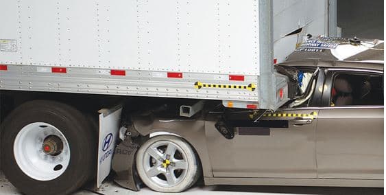 Feds Advance Stricter Big-Rig Underride Guard Rules