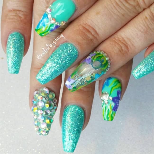 15 Awesomely Aquatic Nail Art Designs