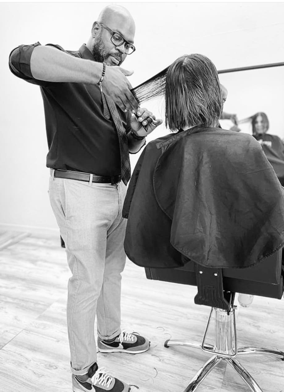 National Hispanic Heritage Month: 5 Tips for Working with Latin Hair 